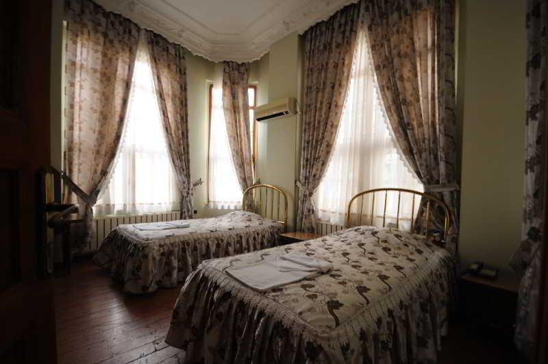 Rodosto Hotel Готель 2*